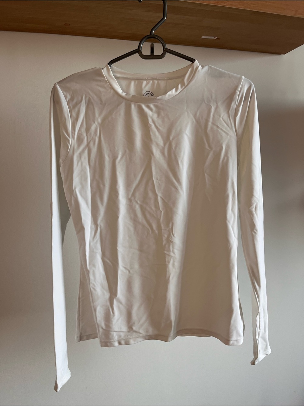 Mott50 White Long-Sleeve Swim Rash Guard Top